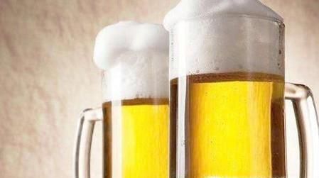 螃蟹不能和什么一起食用