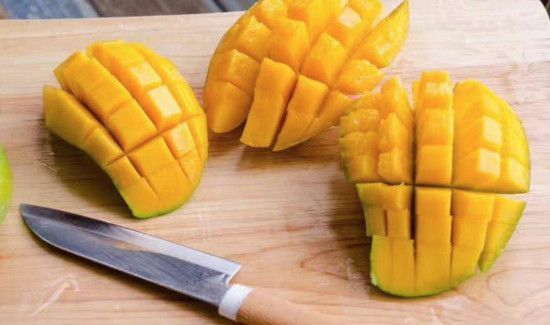 葡萄可以和芒果一起吃吗