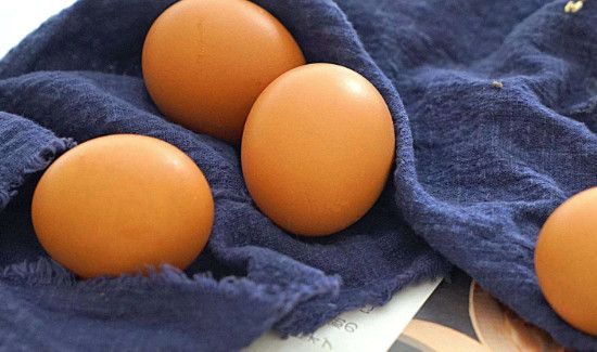 煮熟的鸡蛋能放冰柜冷冻吗