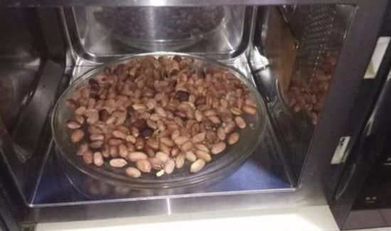 花生受潮不脆了小妙招