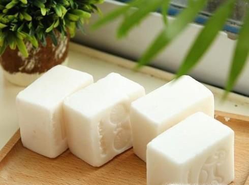 教师节礼物送什么最实用?