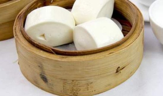 馒头发霉了去掉皮还能吃吗