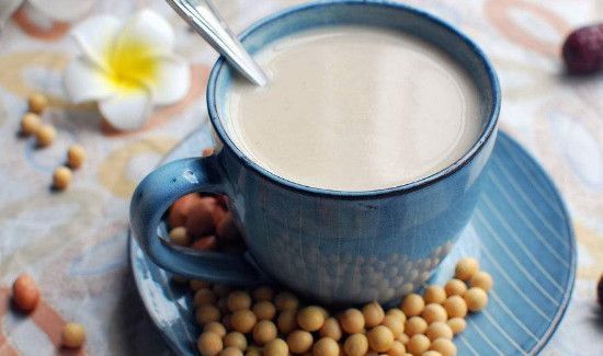 黄豆花生红枣豆浆的功效