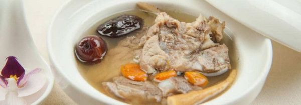 莲子红枣排骨汤的功效