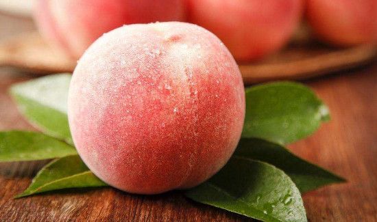 水蜜桃和西瓜可以一起吃吗