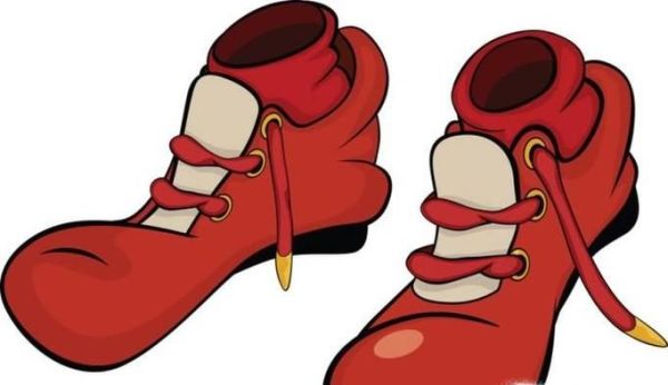 如何简单的测量自己脚的尺码？