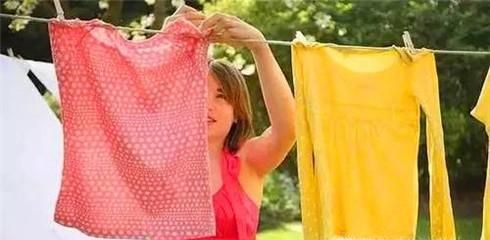 如何让掉色的衣服不在掉色