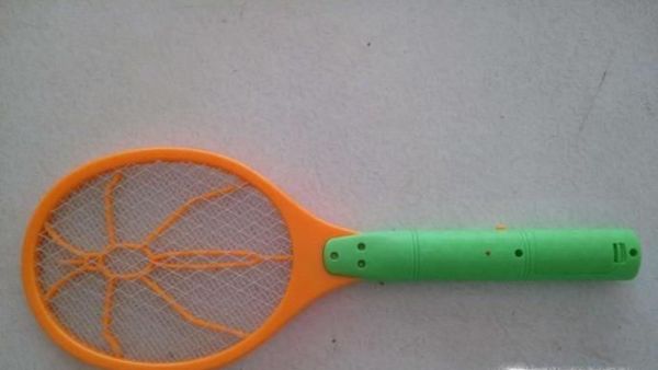 房间里有蜘蛛怎么去除