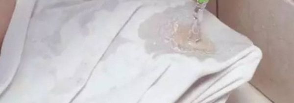 干了的酱油渍怎么去除