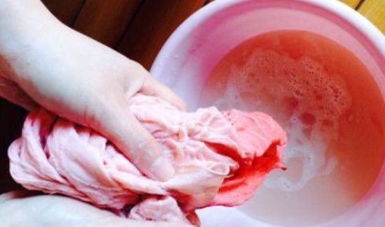 真丝衣服洗花了怎么补救