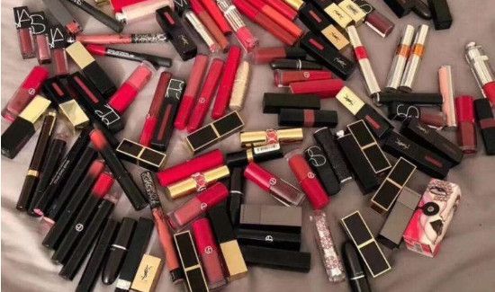 抹了过期的口红会怎样