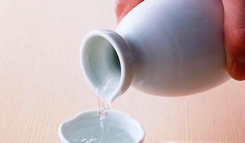 螃蟹宜和什么一起吃