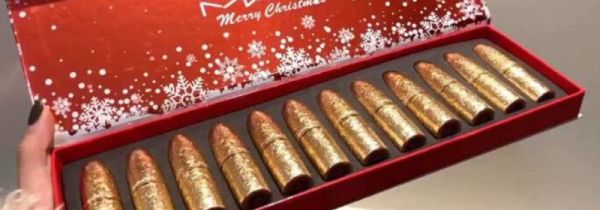 mac口红生产日期在哪