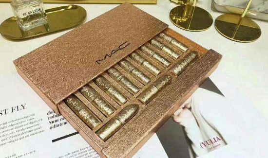 mac口红生产日期在哪