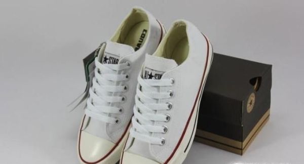 匡威帆布鞋辨别真假