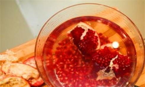 石榴的正确吃法 石榴怎么吃