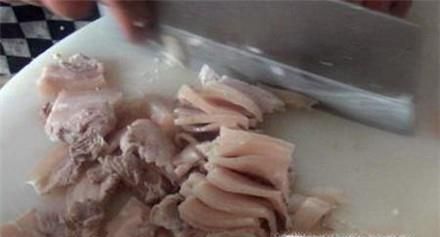 如何切五花肉肉片