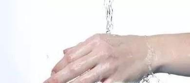 刀割到手怎样处理