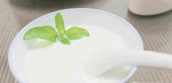 喝酸奶的“益处”与“弊端”