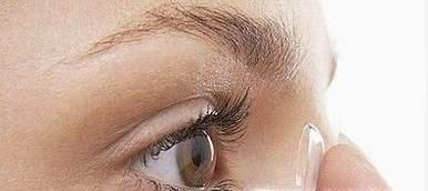 如何选择正确的隐形眼镜，度数，类型，保护眼睛