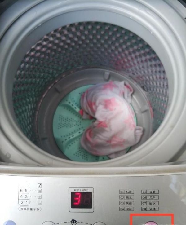 如何使用全自动洗衣机洗衣服