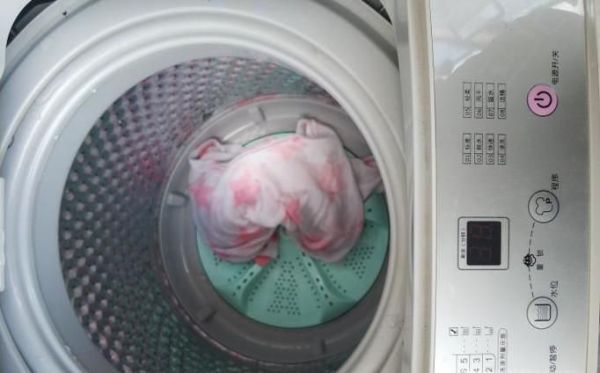 如何使用全自动洗衣机洗衣服