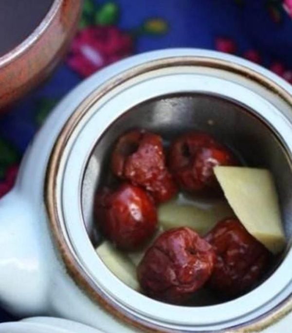 喝姜枣红糖水有什么作用