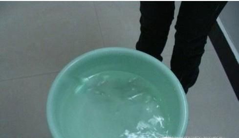 气垫梳子怎么清洗