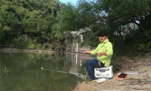 秋天如何钓鲤鱼