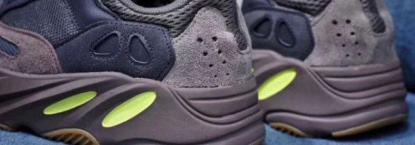 yeezy700怎么才能反光