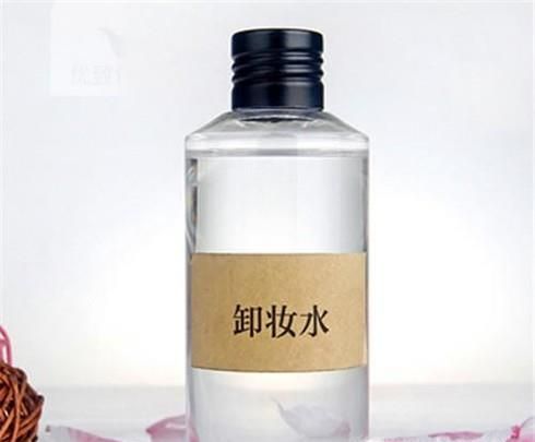 衣服上沾了油漆怎样清洗?