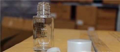 衣服上沾了油漆怎样清洗?