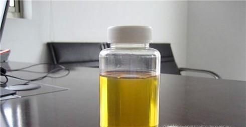 衣服上沾了油漆怎样清洗？