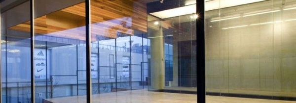 怎么让墙面反光