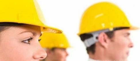 如何正确使用安全帽