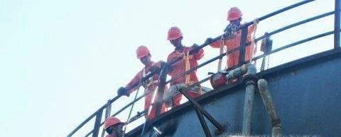 如何正确使用安全帽