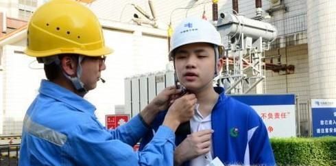 如何正确使用安全帽