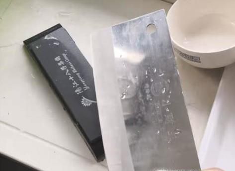 家庭磨刀小窍门