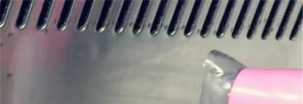 满是油垢的抽油烟机,如何巧妙清洗?