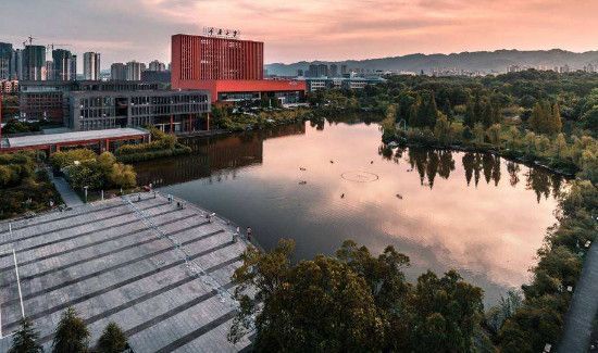 重庆市属于哪一个省啊