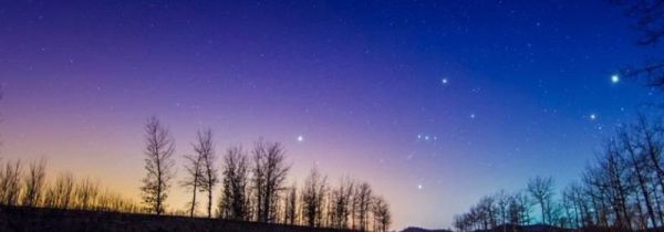 天狼星在什么位置