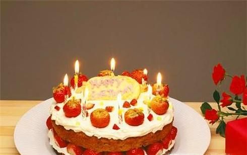 买生日蛋糕应该怎么挑款式？生日蛋糕造型有哪些