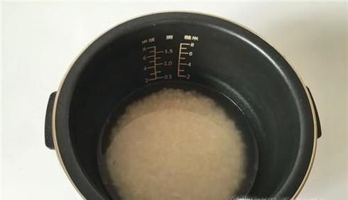 如何蒸米饭不粘锅