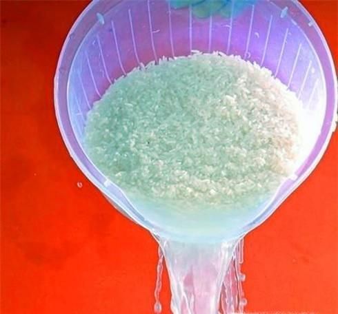 如何蒸米饭不粘锅