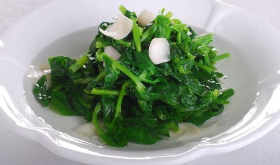 木耳菜和什么菜相克