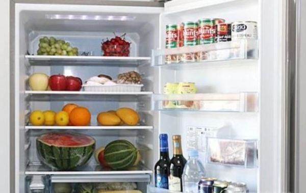 简单几步去除冰箱里的霜