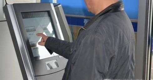 驾驶证有效期满换证攻略