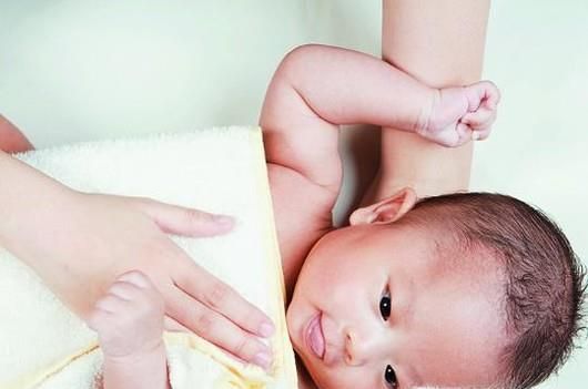 如何防止宝宝感染阴虱病？记住八点远离阴虱病！