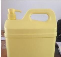 厨房去除油污的几个技巧