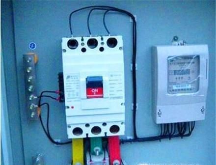 电表转的快什么原因